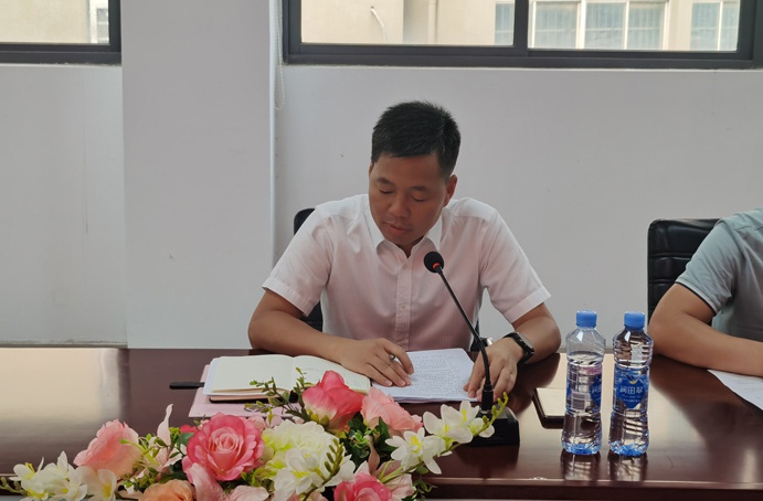 南昌市政建設集團青山湖片區(qū)項目部下半年項目安全進度調(diào)度會6912.jpg