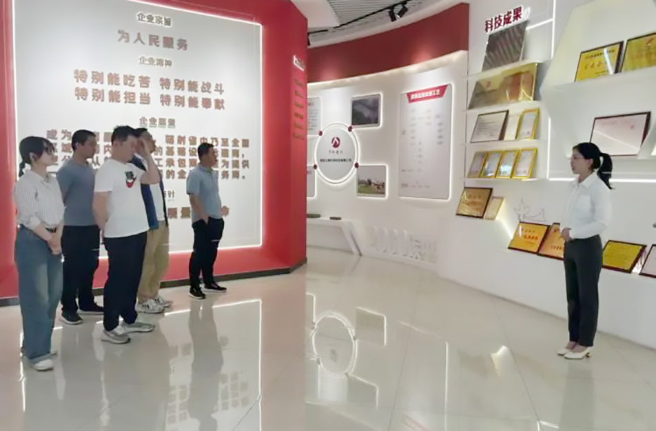 南昌市政建設集團開展“重溫奮斗史，啟航新征程”企業(yè)展廳講解活動